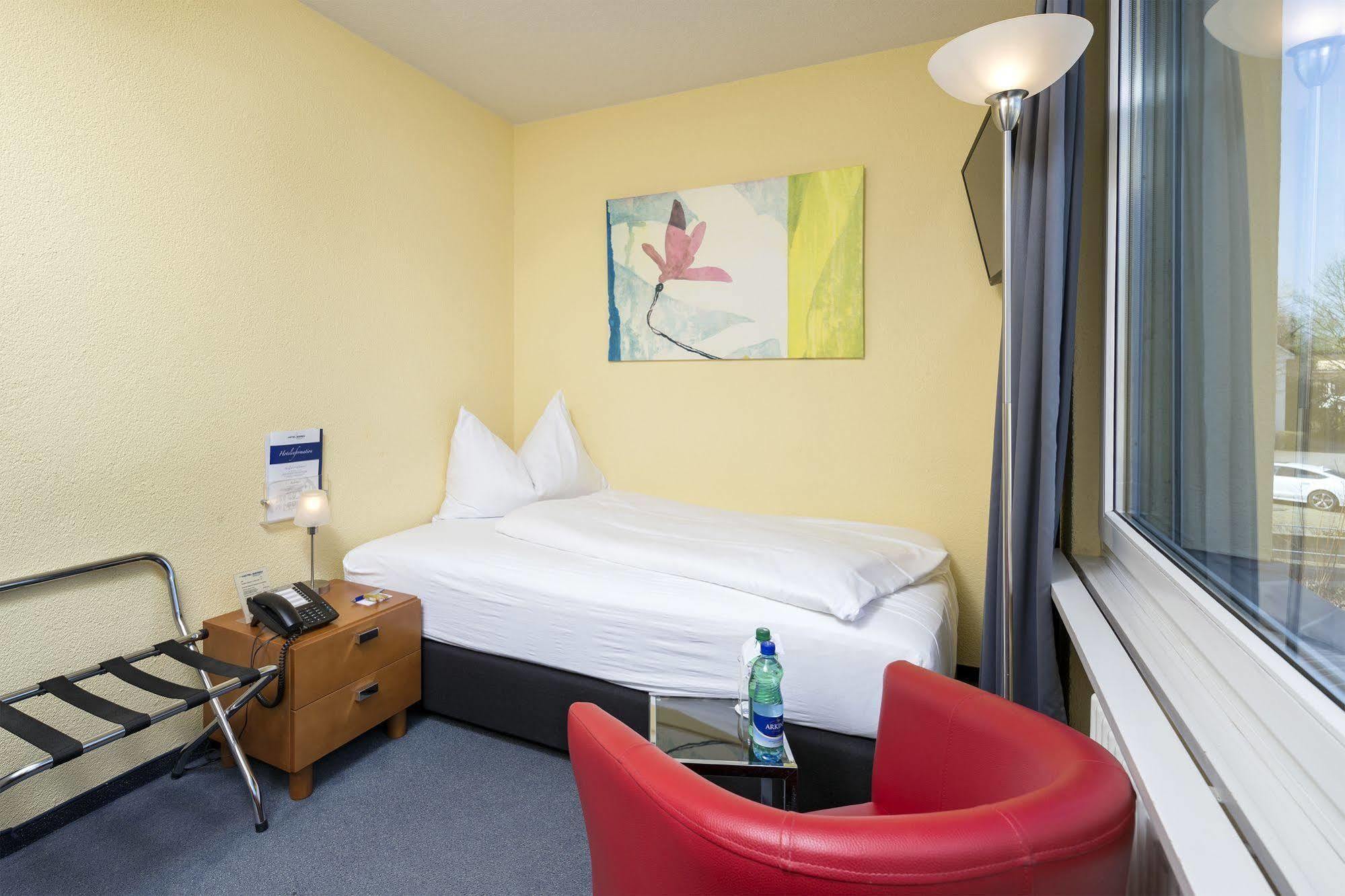 Hotel Baeren Suhr Aarau Bagian luar foto